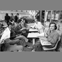 Gilles Andrès, Fabien Roland-Levy, Julien Brunn, Frédéric Laurent, Jean-Marcel Bouguereau, septembre 1978, rue de Lorraine ( © Photo Christian Poulin - 0002)