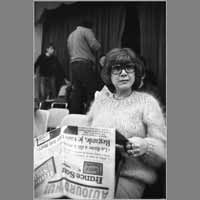 Germaine Aziz, 21 février 1981, arrêt du journal ( © Photo Christian Poulin - 0019)