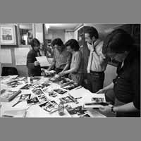 Christian Caujolle, Louis Mesplé, Jean-Marcel Bouguereau, Antonio Bellavita, René-Pierre Boullu, 15 avril 1980, rue de Lorraine ( © Photo Christian Poulin - 0238)