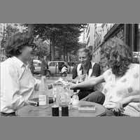 Alain Dugrand, Jean Hatzfeld, Annette Lévy-Willard, 21 juin 1979, rue de Lorraine ( © Photo Christian Poulin - 0354)