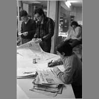 Fabien Roland-Levy, Jean-Claude Zagdoun, Serge July, février 1980, rue de Lorraine ( © Photo Christian Poulin - 0881)