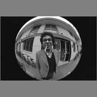 Jean-Claude Zagdoun, juillet 1980, rue de Lorraine ( © Photo Christian Poulin - 1069)
